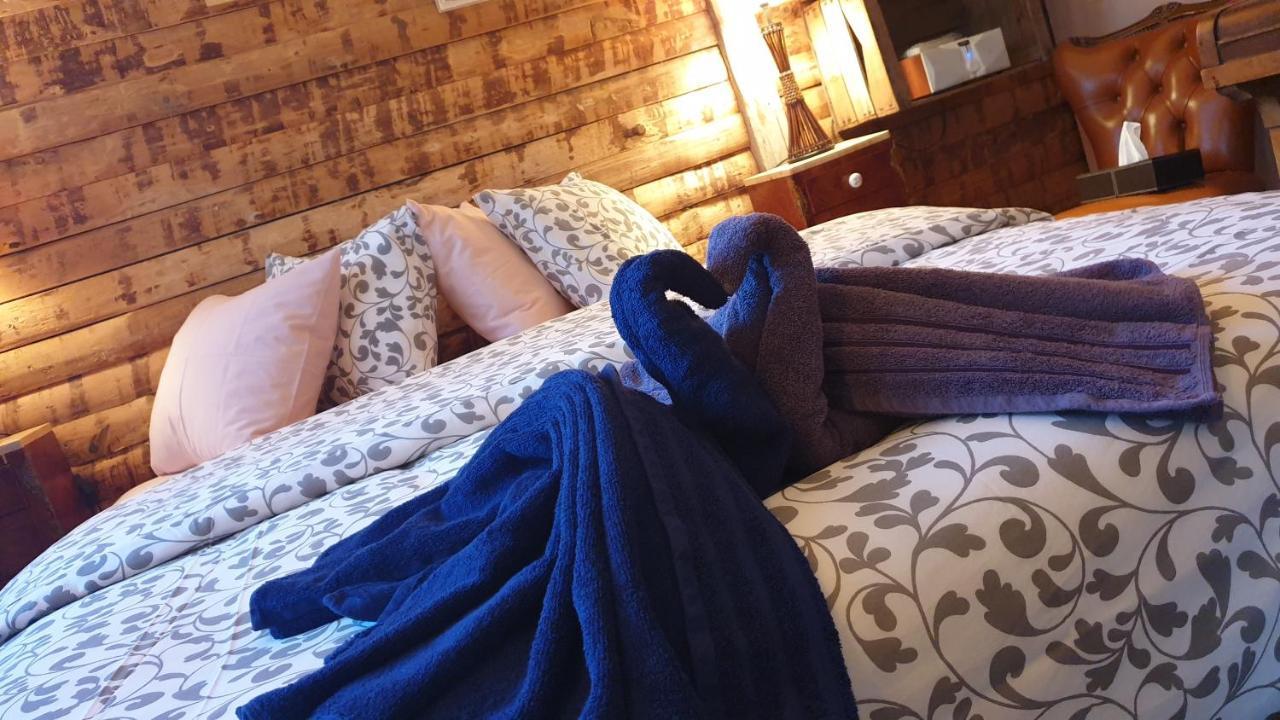Chambre D'Hotes Le Petit Ranch Los Masos ภายนอก รูปภาพ