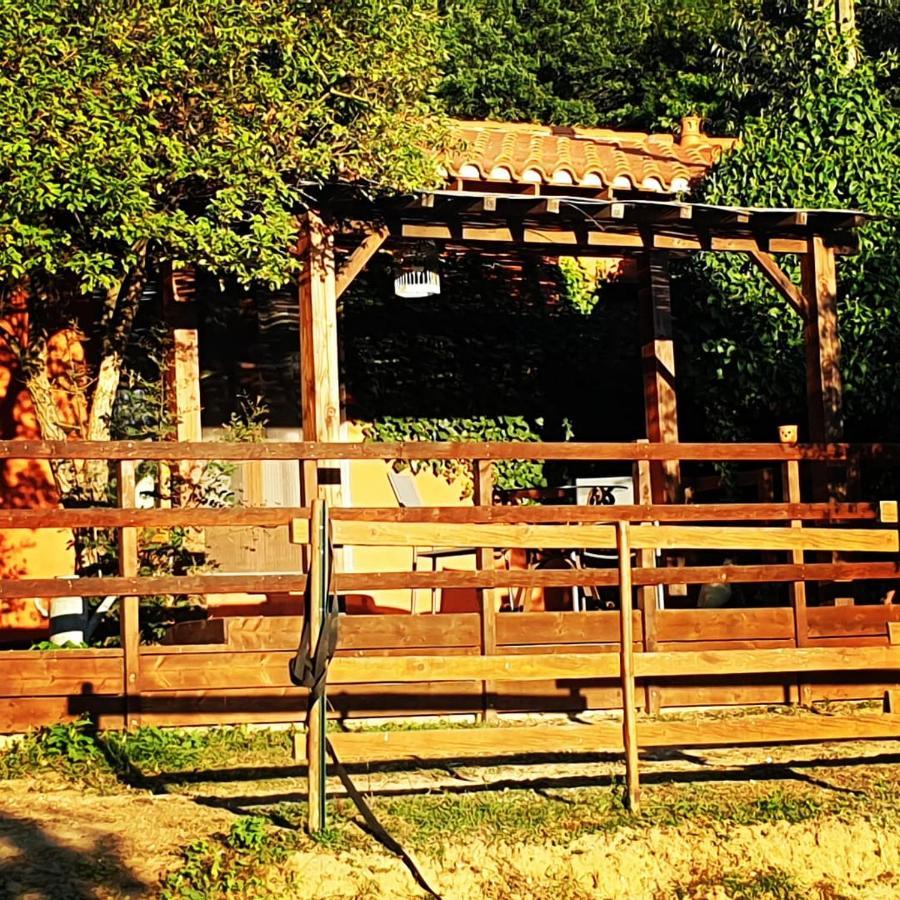 Chambre D'Hotes Le Petit Ranch Los Masos ภายนอก รูปภาพ